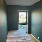 Beautiful Apartment Available For Ons!